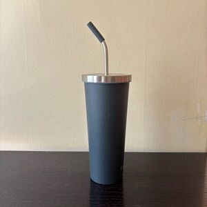 Vitamix grey insulated double wall 24 ounce tumbler with straw